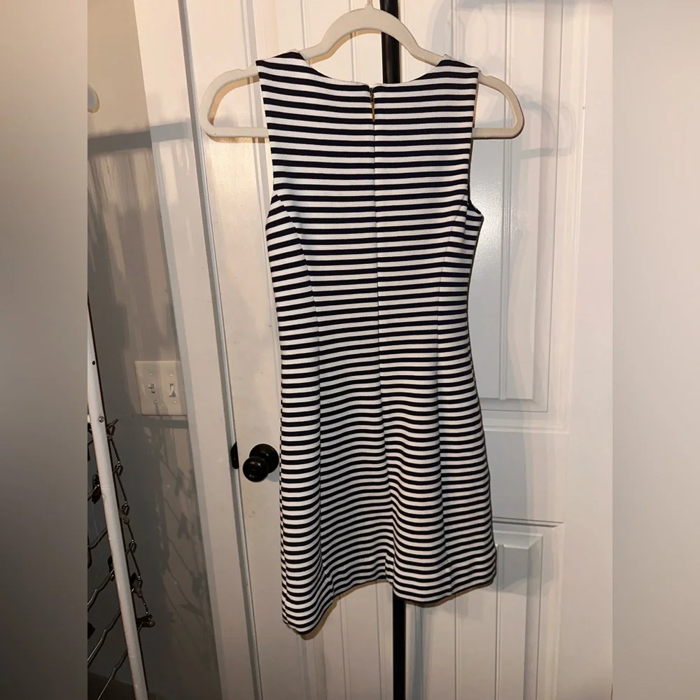 Lilly‎ Pulitzer Size XS Navy and White Striped Mini Dress - Picture 6 of 9